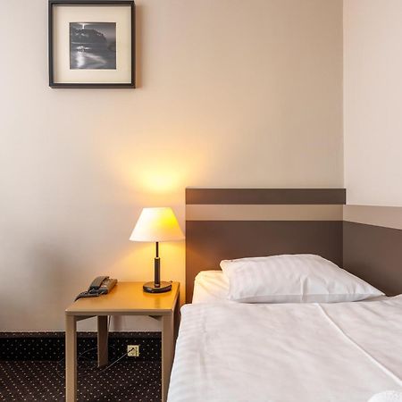 Hotel New Skanpol Kołobrzeg Kültér fotó