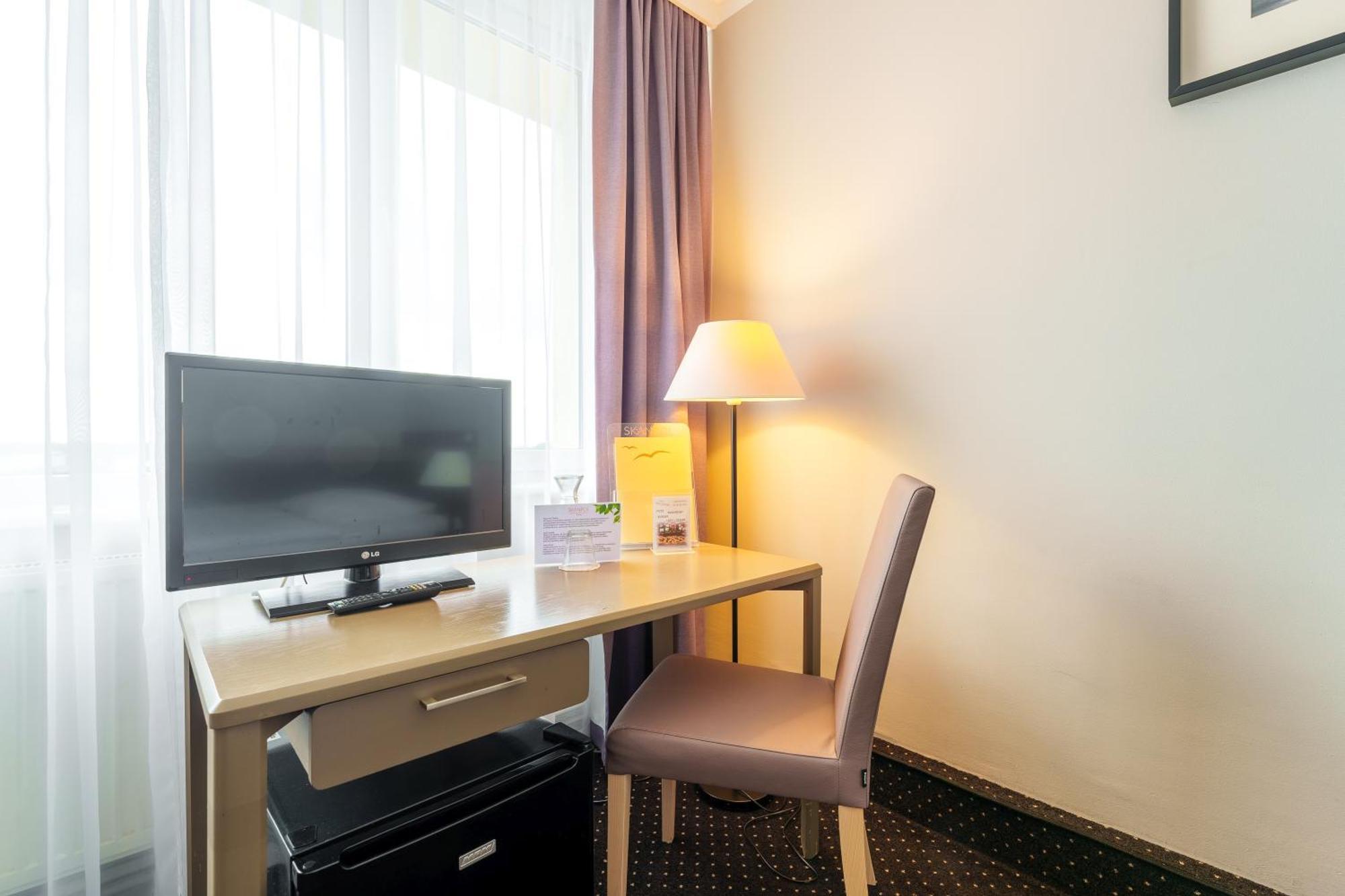 Hotel New Skanpol Kołobrzeg Kültér fotó