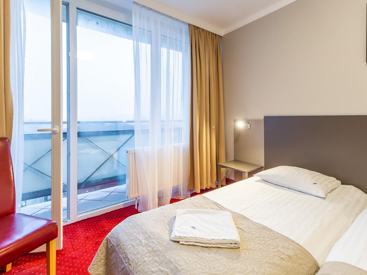 Hotel New Skanpol Kołobrzeg Kültér fotó
